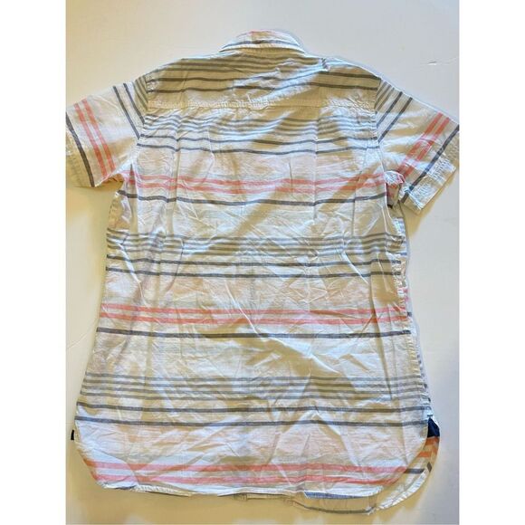 Free Planet Button Front Collared Shirt - Picture 4 of 4